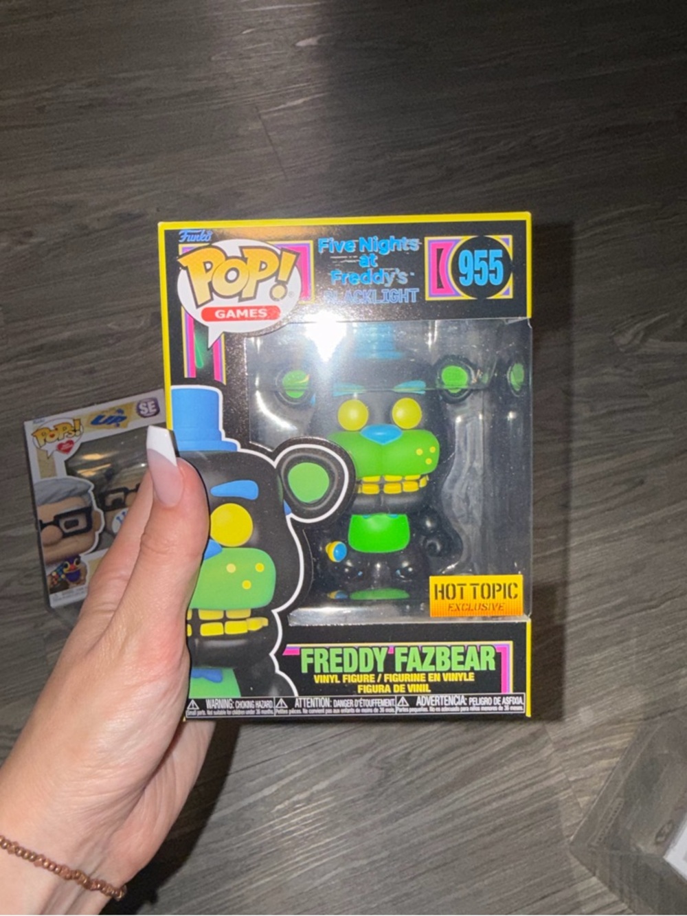 FUNKO POP FIVE NIGHTS AT FREDDY'S BLACKLIGHT FREDDY FAZBEAR # 955 HOT TOPIC